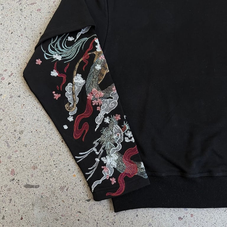 Derschutze Dragon & Tiger Embroidered Hoodie Black - 15