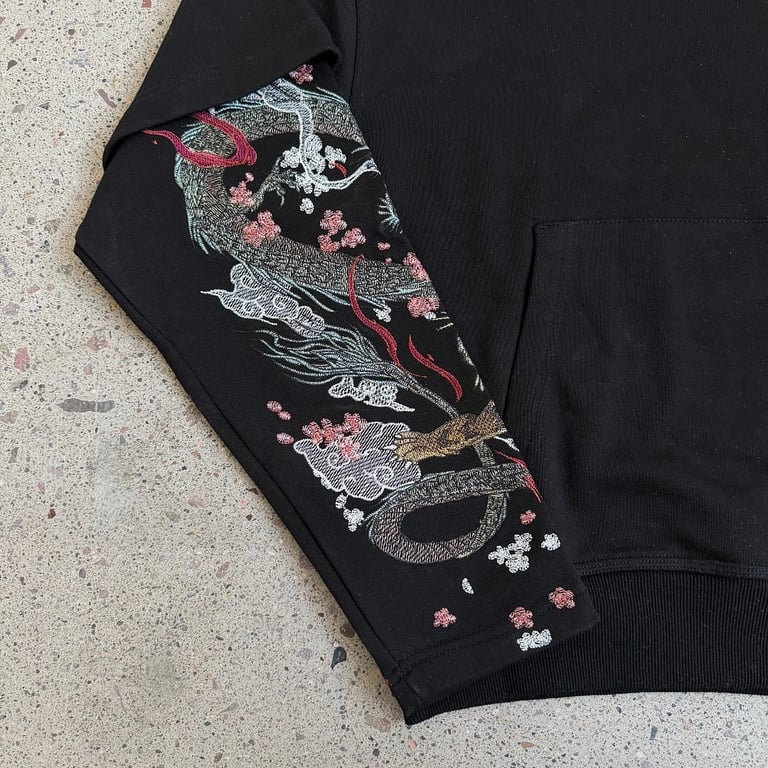 Derschutze Dragon & Tiger Embroidered Hoodie Black - 23