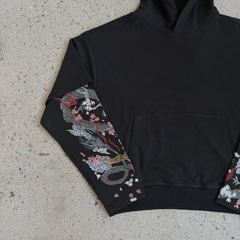 Derschutze Dragon & Tiger Embroidered Hoodie Black - 24