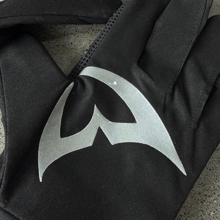 Mertra Reflective Logo Gloves Black - 6
