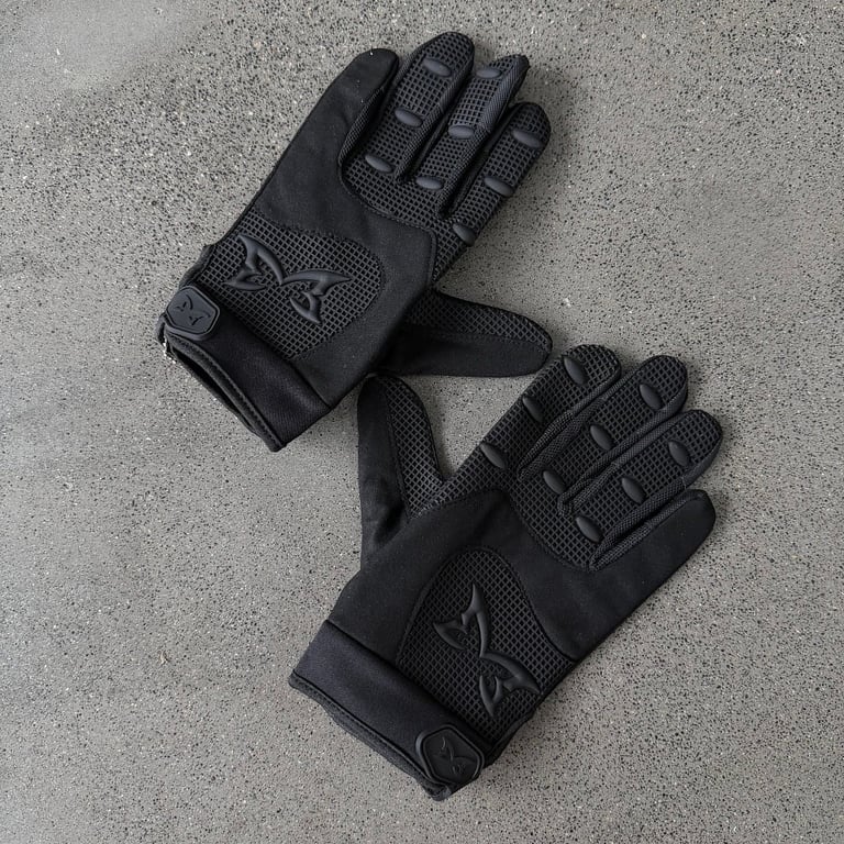 Mertra Reflective Logo Gloves Black - 10