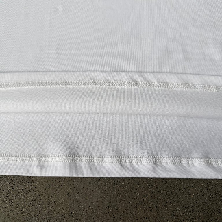 Mertra Graphic Banner T-Shirt White - 16