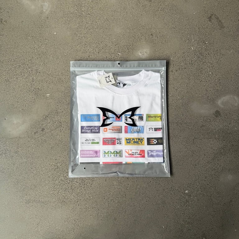 Mertra Graphic Banner T-Shirt White - 3