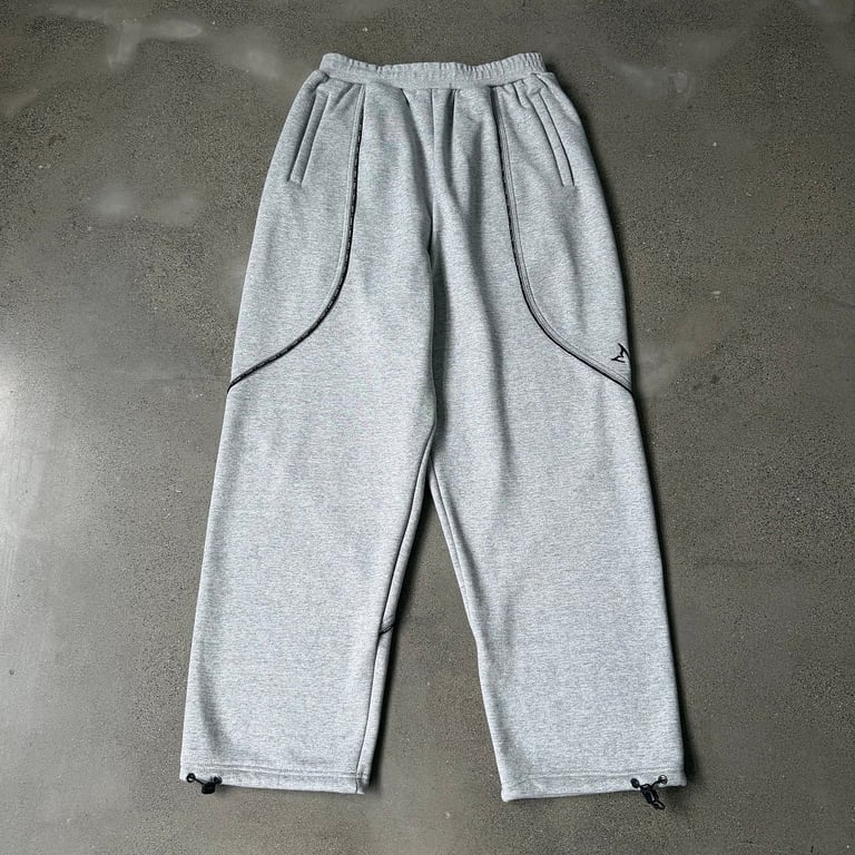 Mertra Grey Curved Piping Sweatpants - 8