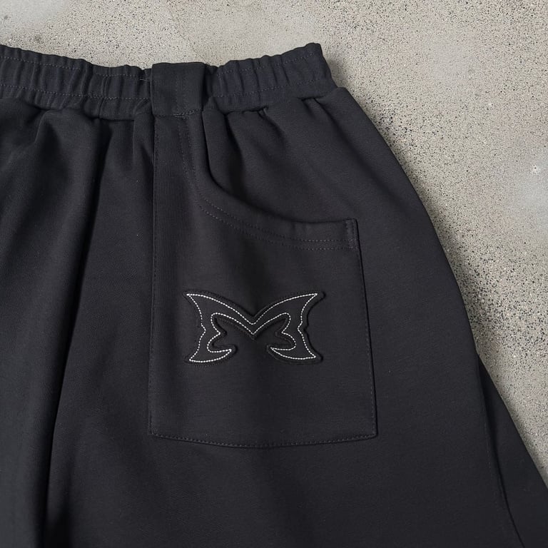 Mertra Butterfly Logo Shorts Black - 20