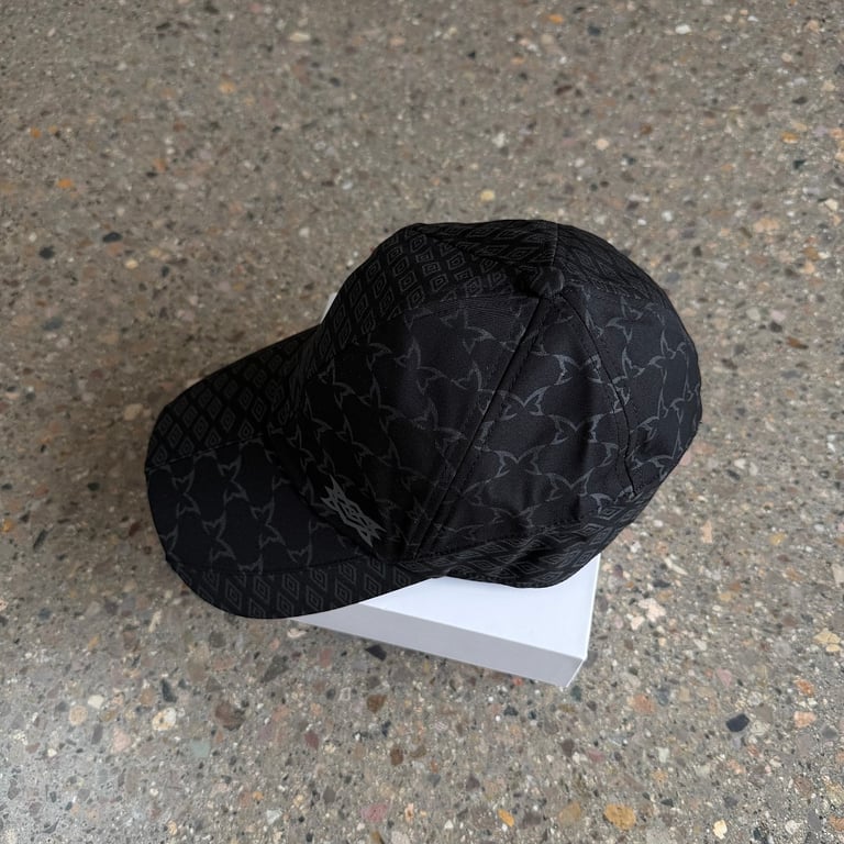 Mertra Butterfly Pattern Cap Black - 11