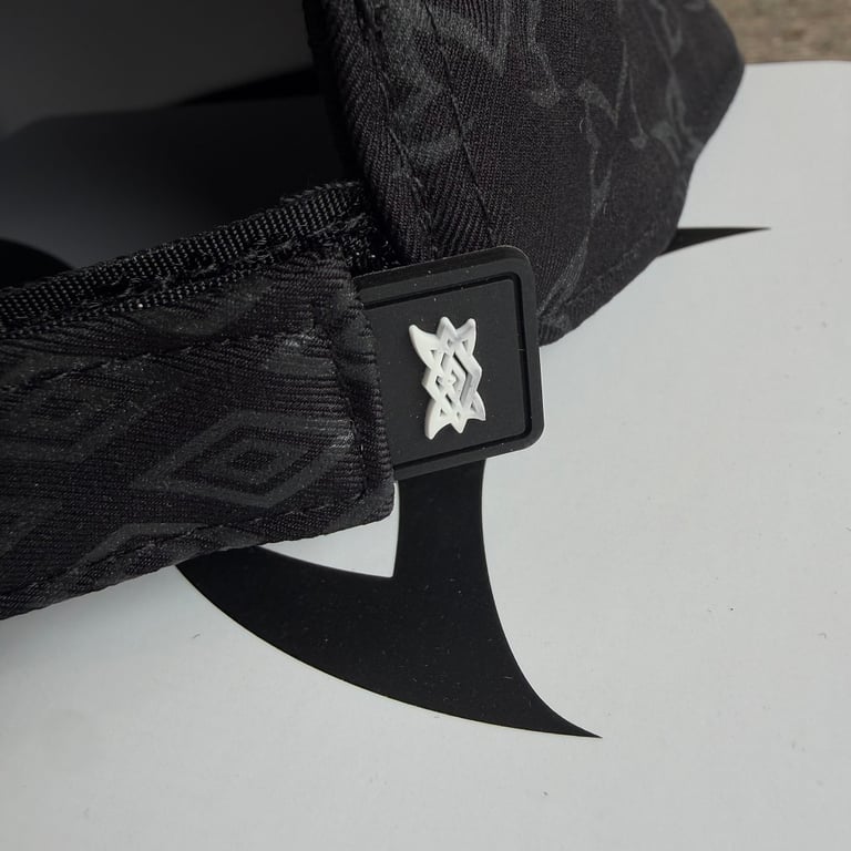 Mertra Butterfly Pattern Cap Black - 17