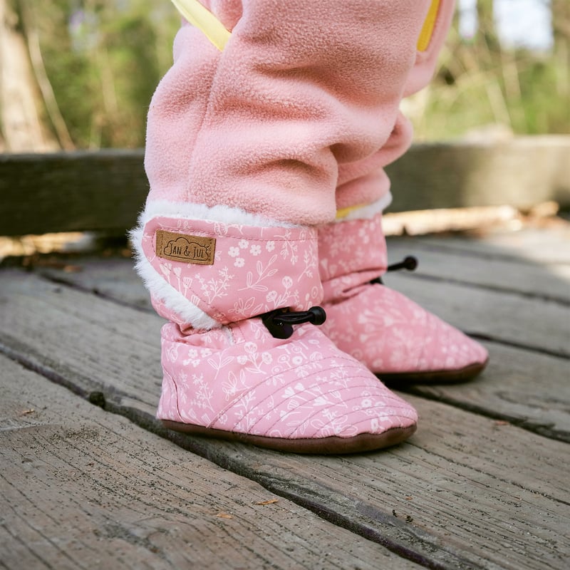 Jan & Jul Stay-Put Winter Booties - Bear main image 0