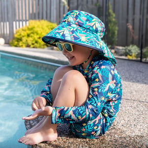 Kids Water Repellent Adventure Hats | Waves