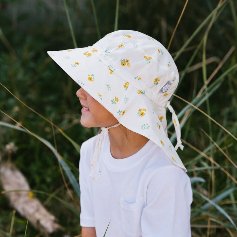 Jan & Jul Gro-With-Me Cotton Adventure Hat - Yellow Flower Jan & Jul Gro-With-Me Cotton Adventure Hat - Yellow Flower