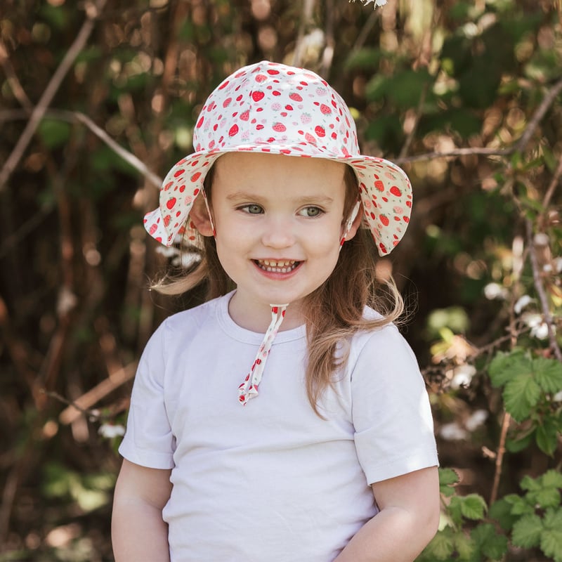 Jan & Jul Gro-With-Me Cotton Floppy Hat - Strawberry Jan & Jul Gro-With-Me Cotton Floppy Hat - Strawberry