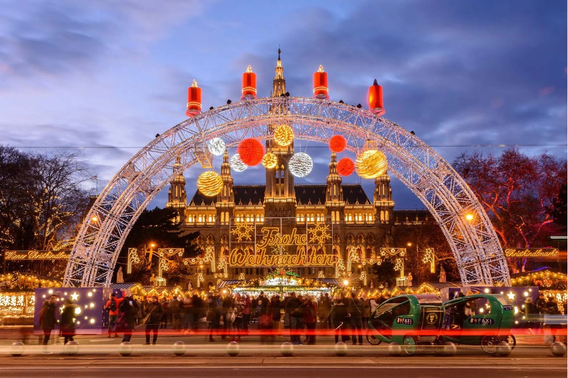 Vienna Holiday Charm: Christmas Markets