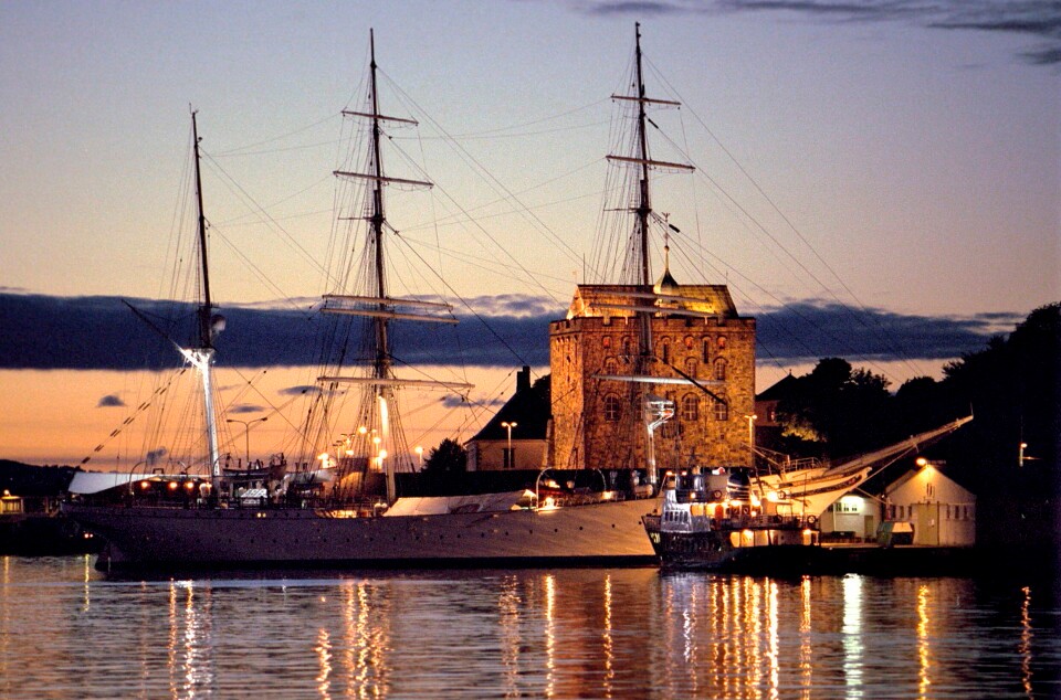 Bergen: the Essence of Old Norway