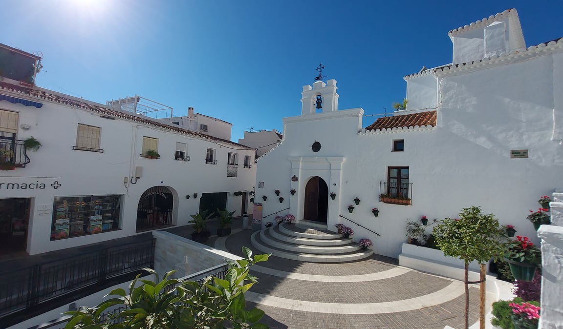 Discover the Magic of White Mijas Pueblo