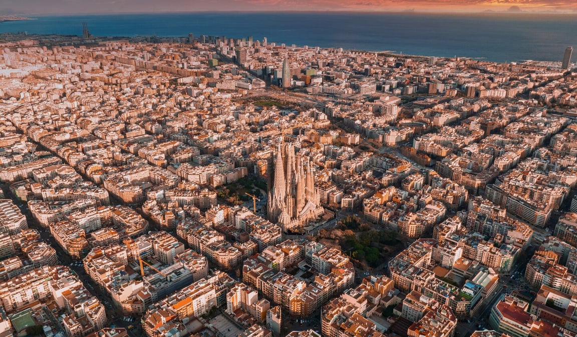 Barcelona: the Grand Boulevards Walk