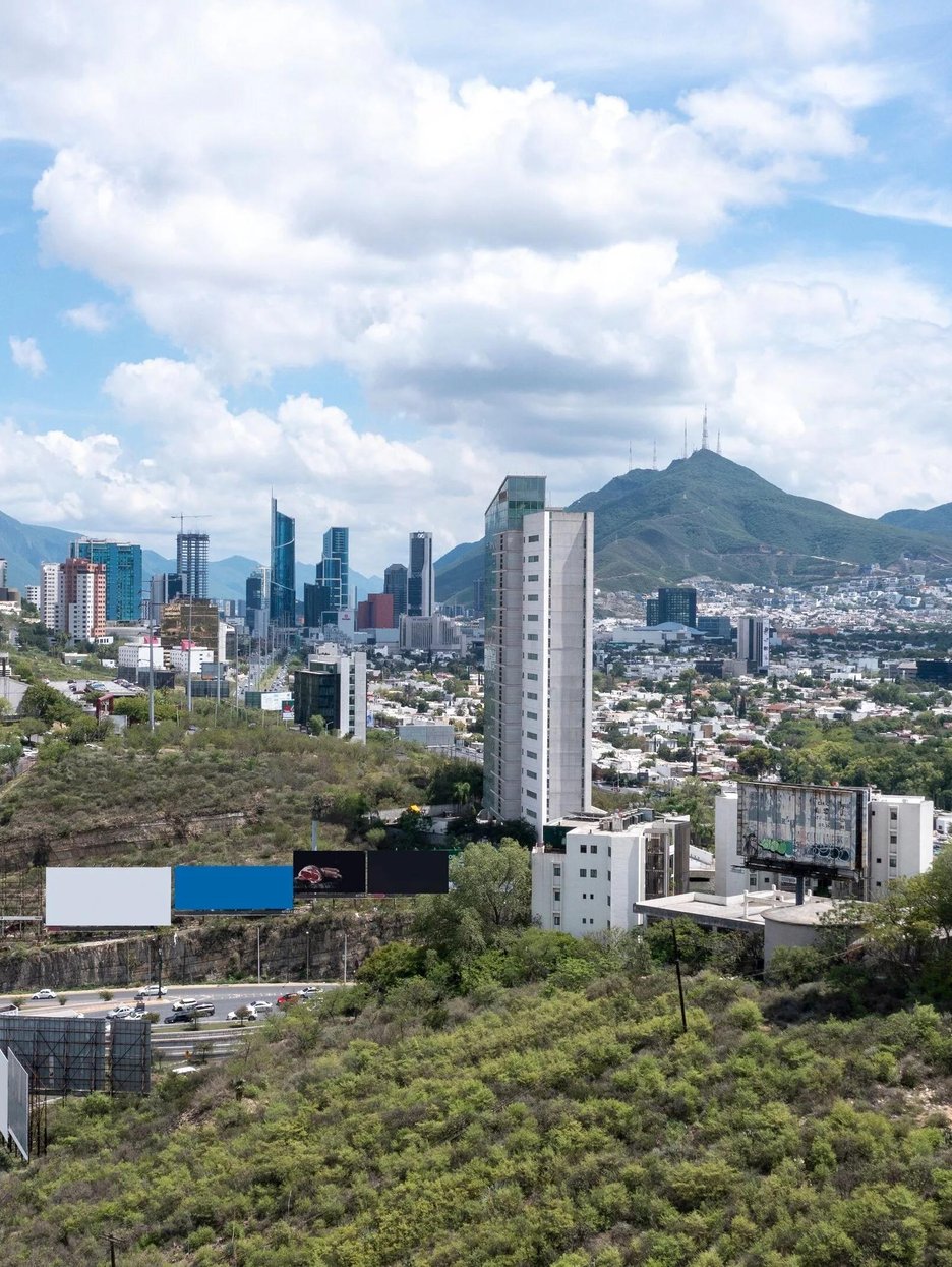 Monterrey: Where Mountains Touch the Sky