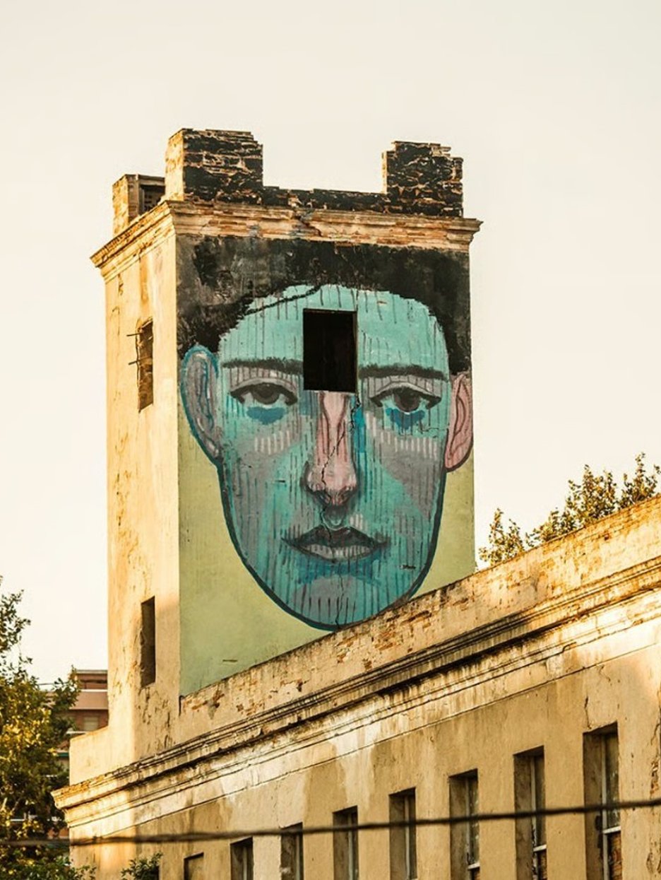 Barcelona Beyond Gaudí: Modern Lines & Local Life