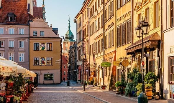 Essence of Warsaw: A 7-Stop Heritage Tour