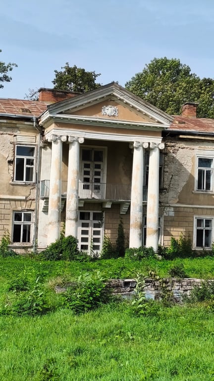 The Brunitsky Estate in Zalishchyky