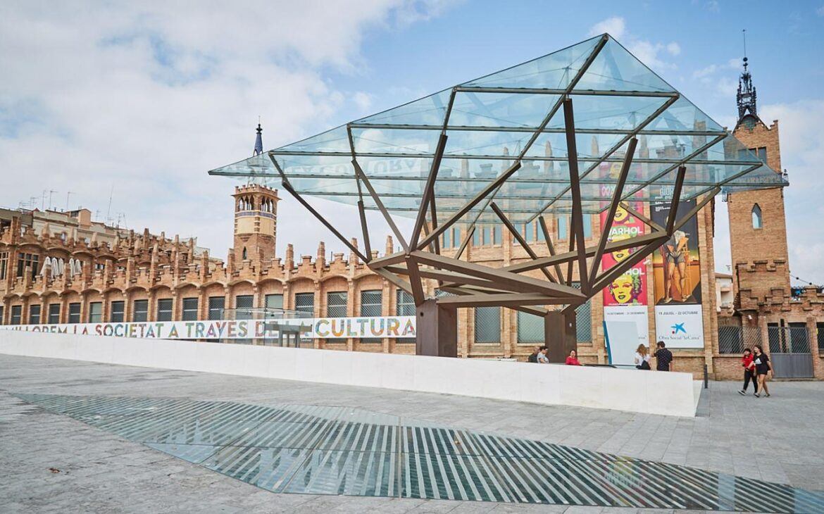 Barcelona: From Modernisme to Modern