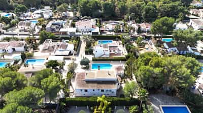 Property AVS 56214 1