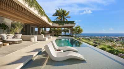 Property #COM1101SHF
