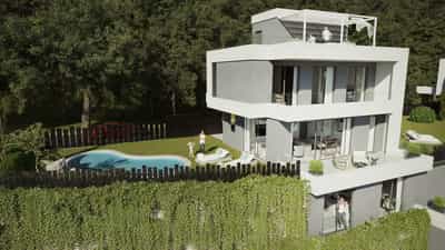 Property #COM912SHF