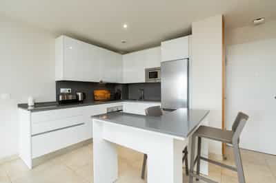 Property #COM867SHF 1