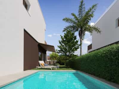 Property #COM1872PRO 0