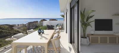 Property #COM952SHF 0