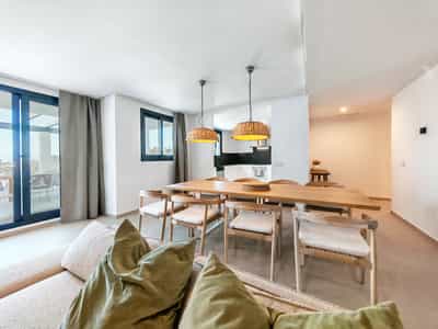 Property #COM891SHF