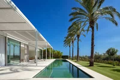 Property #COM1056SHF 1