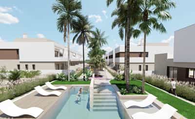 Property #COM3234PRO 2