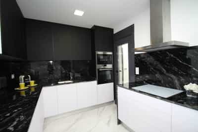Property #COM2029PRO 3