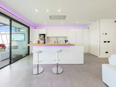 Property #COM2572PRO