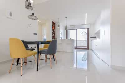 Property #COM1980PRO 2