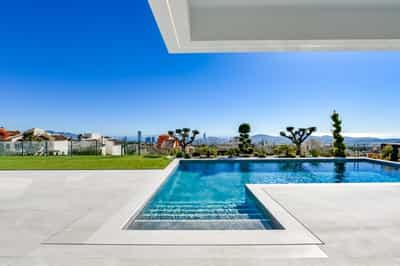 Property #COM1907PRO 1