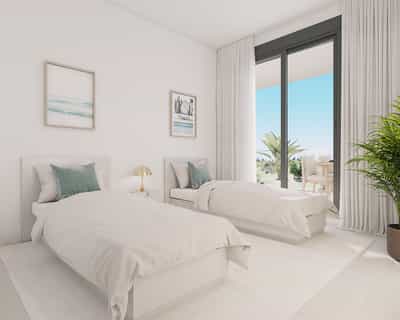 Property #COM974SHF 1