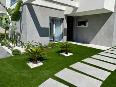 Property #COM2068PRO 0