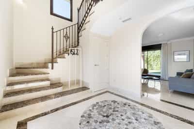 Property #COM2488PRO 2