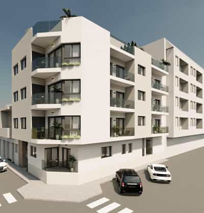 Property #COM3156PRO