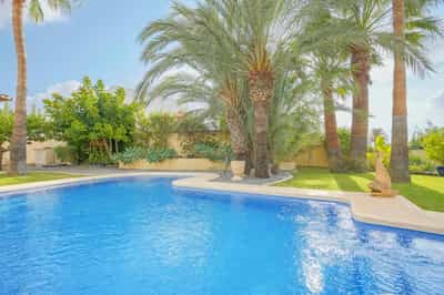 Property #COM2753PRO 1