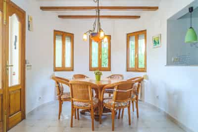 Property AVS 56214 3