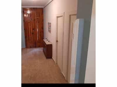 Property #COM2422PRO 2