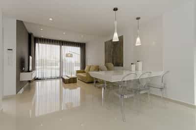 Property #COM2066PRO 1