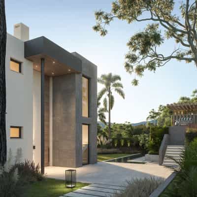 Property #COM2472PRO 1