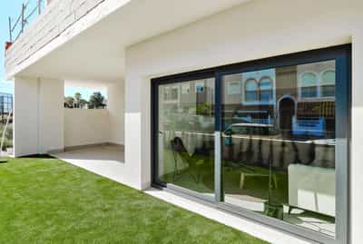 Property #COM1969PRO
