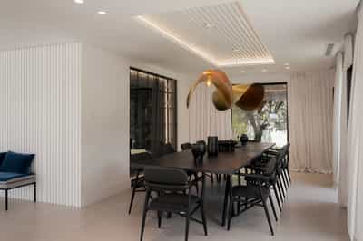 Property #COM901SHF 1