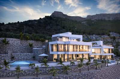 Property #COM2050PRO 0