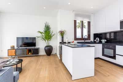 Property #COM1970PRO 2